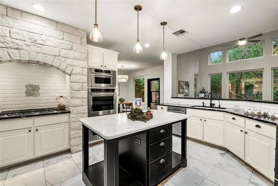 6805 Blissfield Dr, Austin, TX 78739 - #3