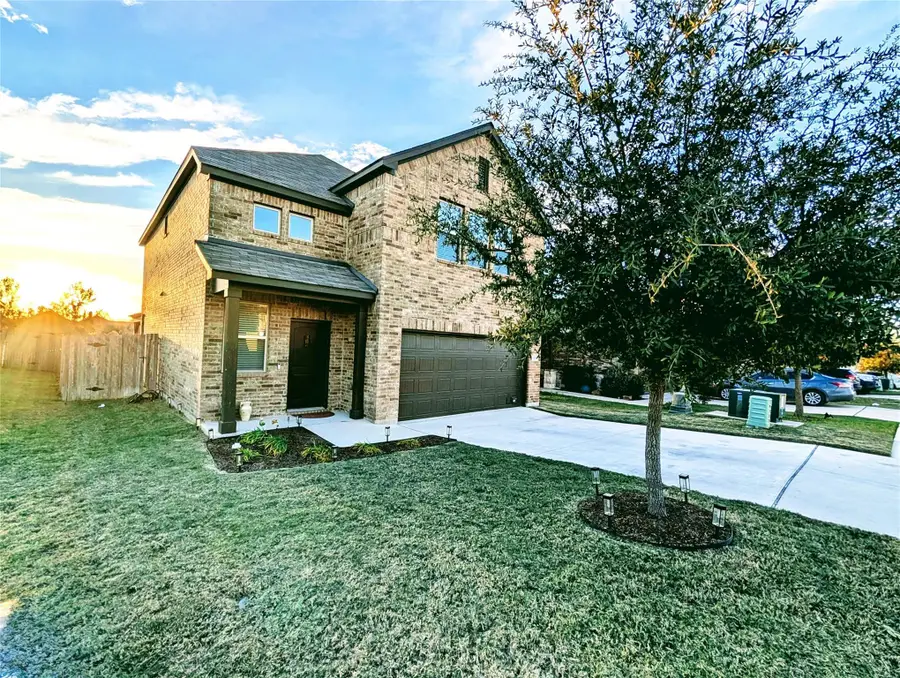 226 Thornless Cir, Buda, TX 78610 - Image #2