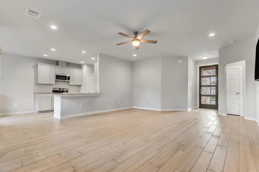 21414 Santa Carlo Ave, Lago Vista, TX 78645 - #2