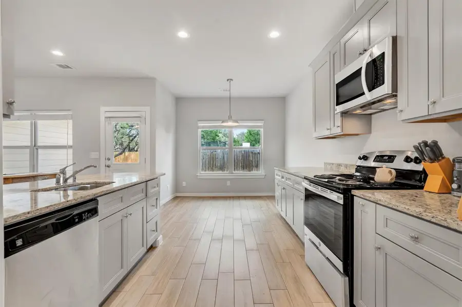 21414 Santa Carlo Ave, Lago Vista, TX 78645 - #3