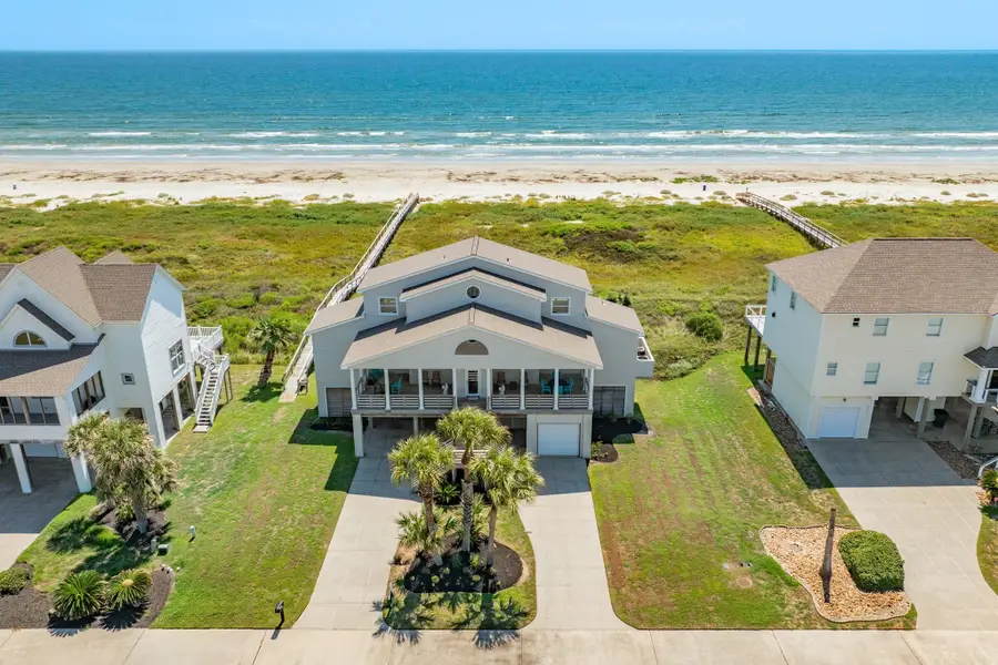 20911 W Sand Hill Dr, Galveston, TX 77554 - Image #2
