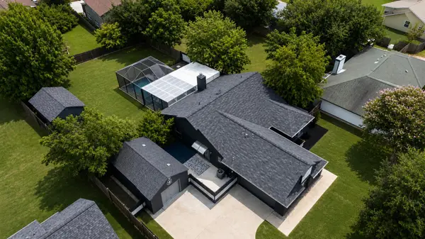 1802 Dublin Dr, Leander, TX 78641