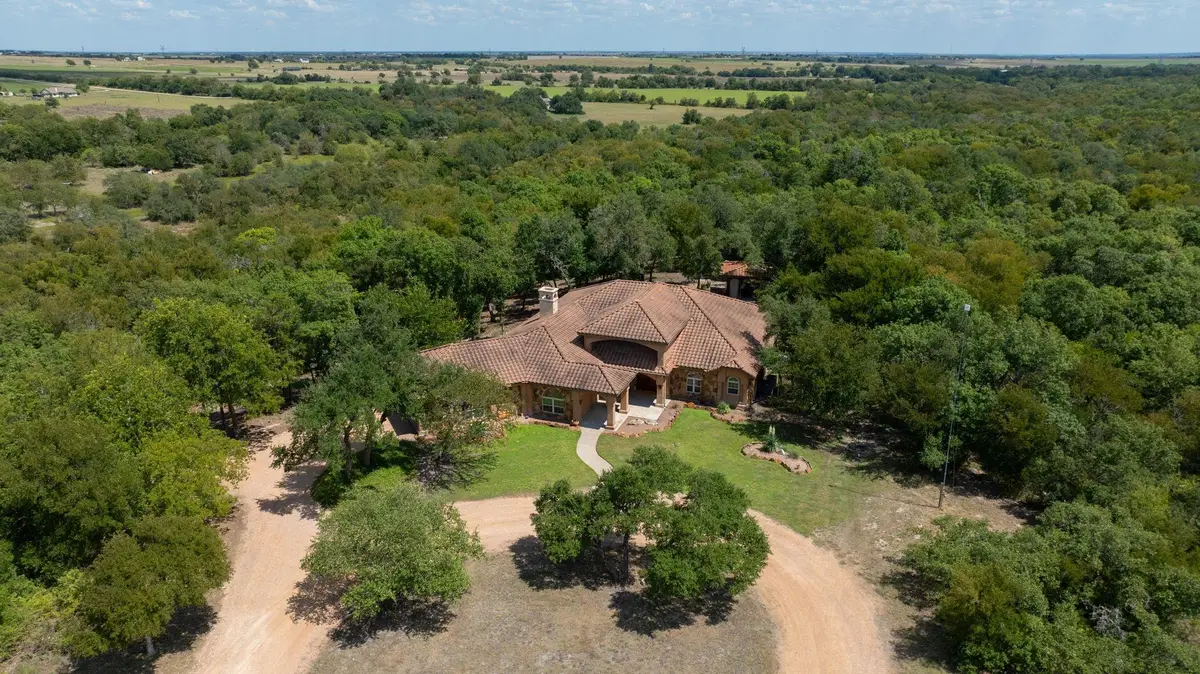 1120 Redbird Rd, Georgetown, TX 78626 - Image #1