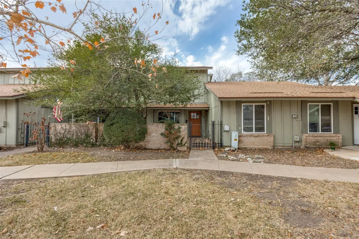 5004 Fort Clark Dr Fort Clark Dr, Austin, TX 78745 - Image #1