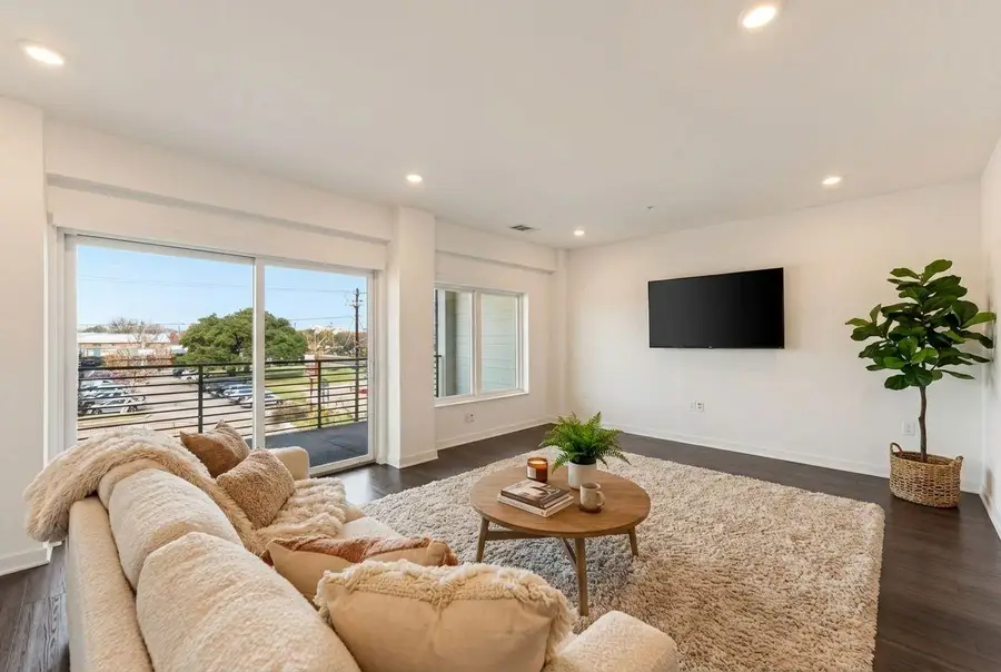 4361 S Congress Ave #309, Austin, TX 78745 - #2