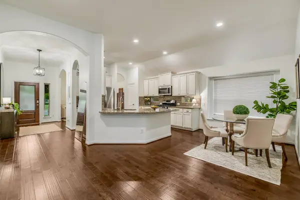 4063 Flowstone Ln, Round Rock, TX 78681
