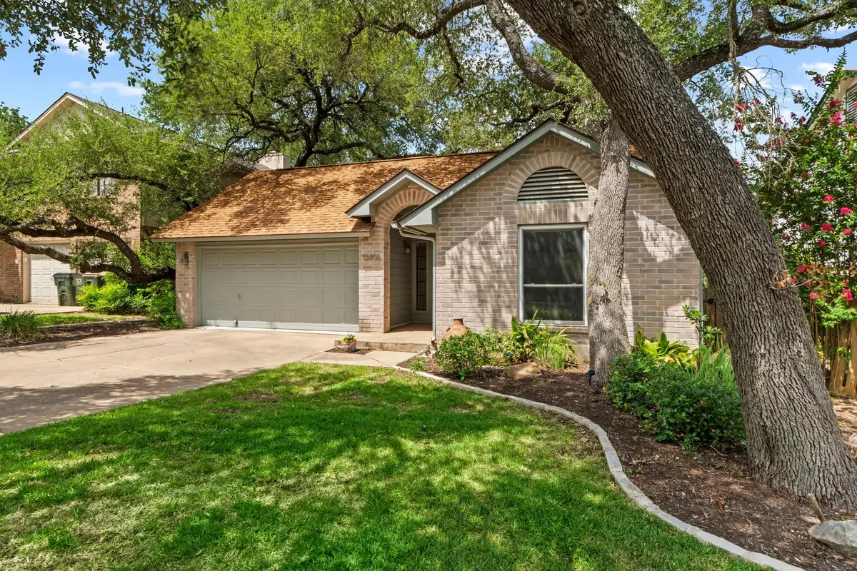 12806 Blackfoot Trl, Austin, TX 78729 - #1