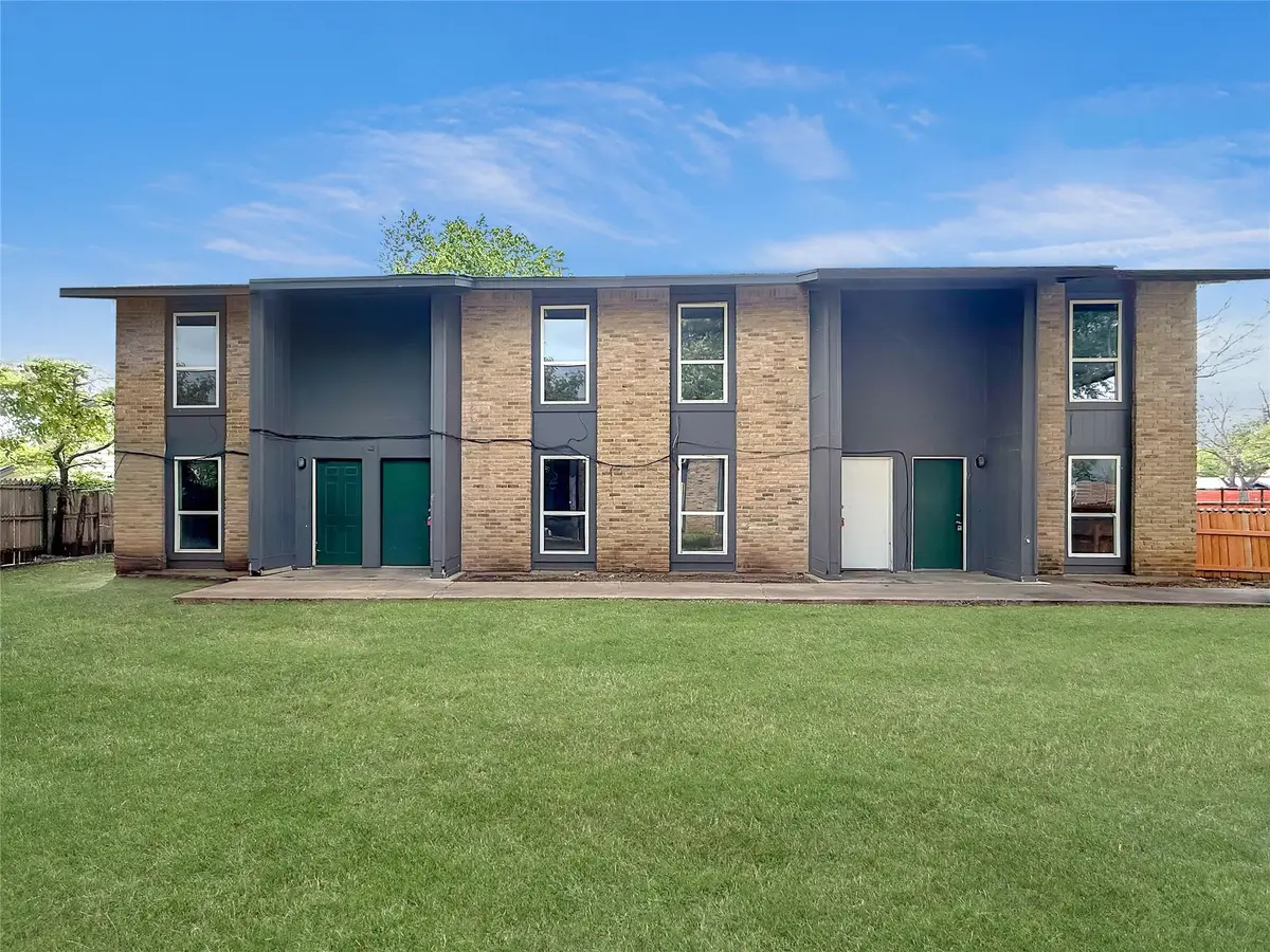 8611 Putnam Dr #104, Austin, TX 78757 - #1