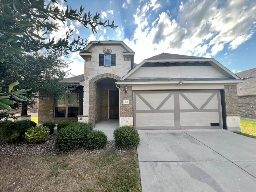 202 Emory Fields Dr, Hutto, TX 78634 - #2