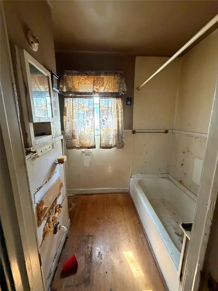 5001 Lott Ave, Austin, TX 78721 - #2