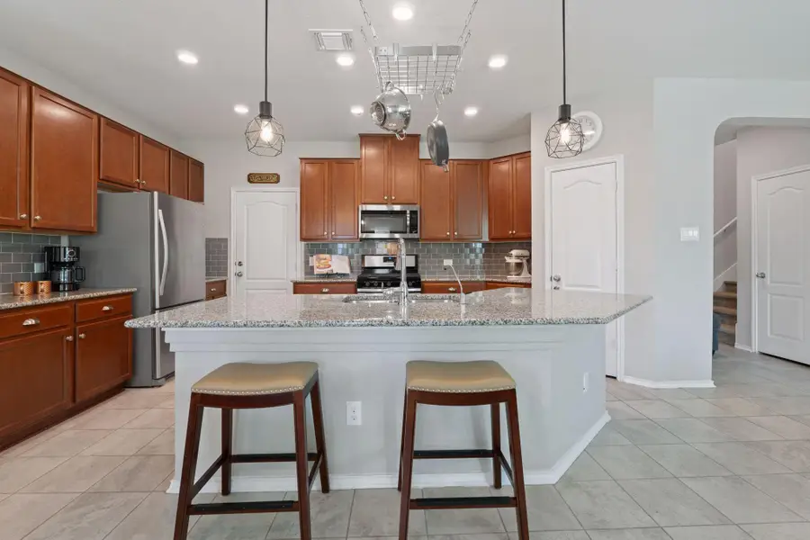 476 Sheepshank Dr, Georgetown, TX 78633 - Image #3