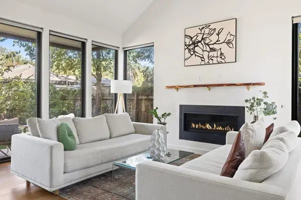 1913 Canterbury St #2, Austin, TX 78702