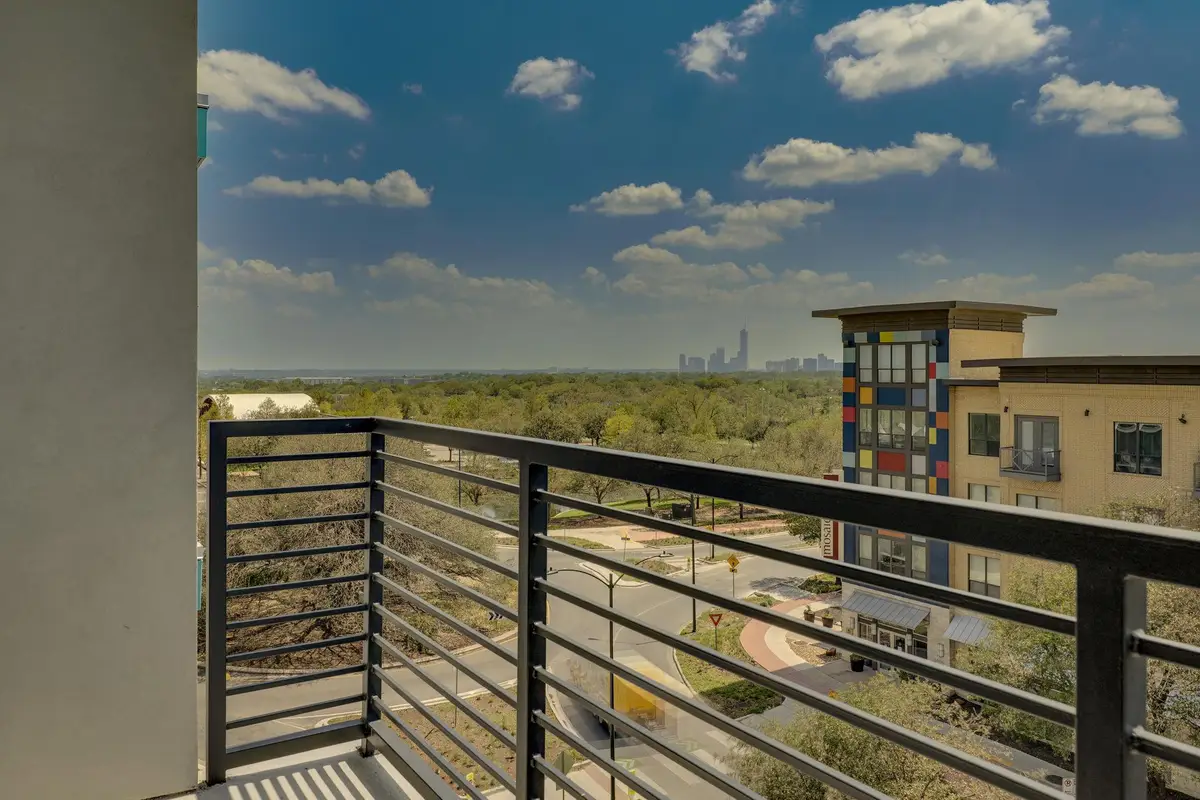 1701 Simond Ave #524, Austin, TX 78723 - Image #1
