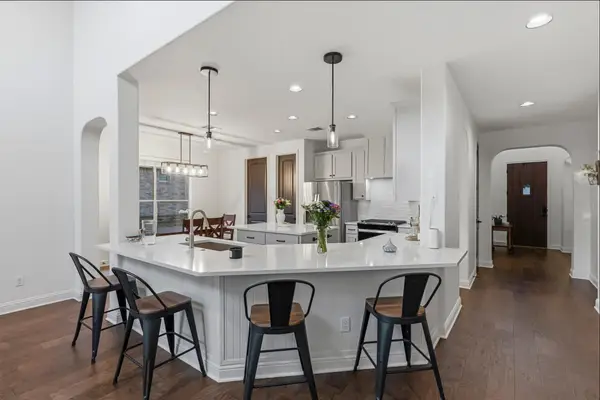 11129 Cherisse Dr, Austin, TX 78739