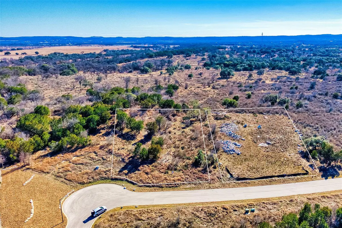 309/313 Eagle Basin Cir, Spicewood, TX 78669 - Image #1