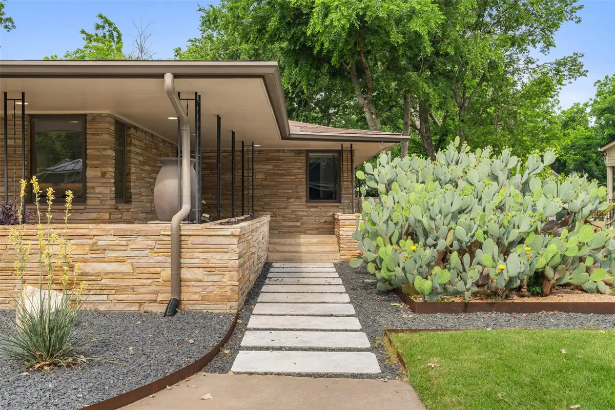 1254 S Church St, Georgetown, TX 78626 - #1