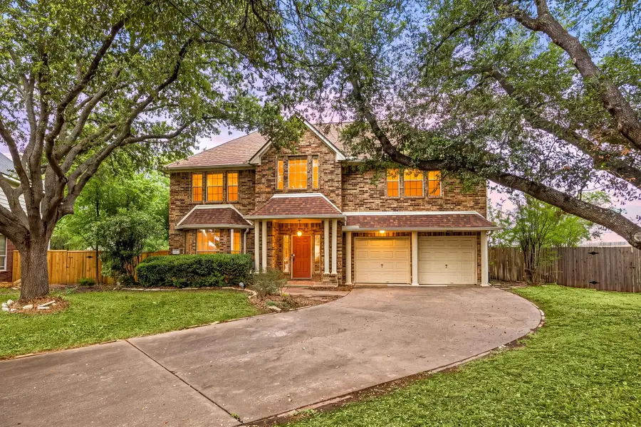 106 S Carriage Hills Dr, Georgetown, TX 78626 - #2