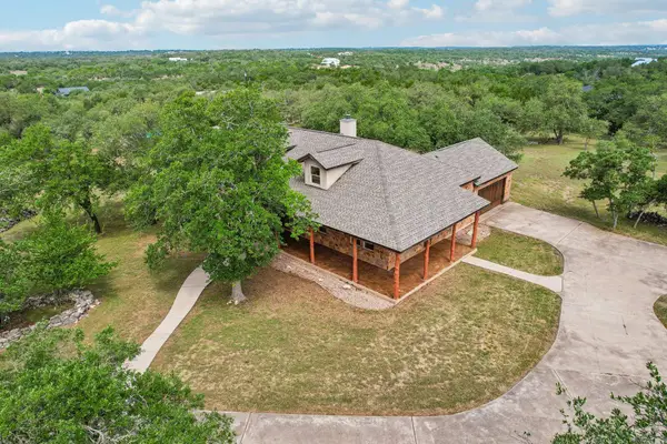 290 Miss Donna Ln, Dripping Springs, TX 78620