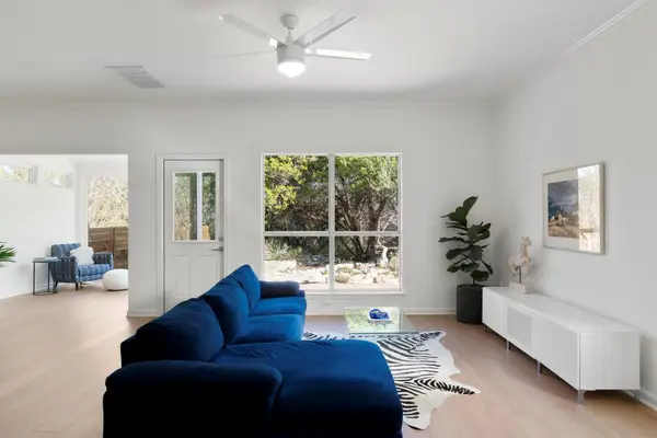 8921 Mountain Shadows Cv #B, Austin, TX 78735