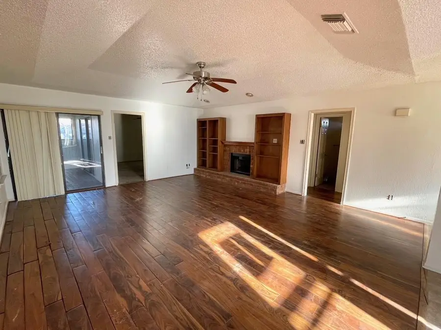 401 Highridge Cv, Killeen, TX 76543 - #2
