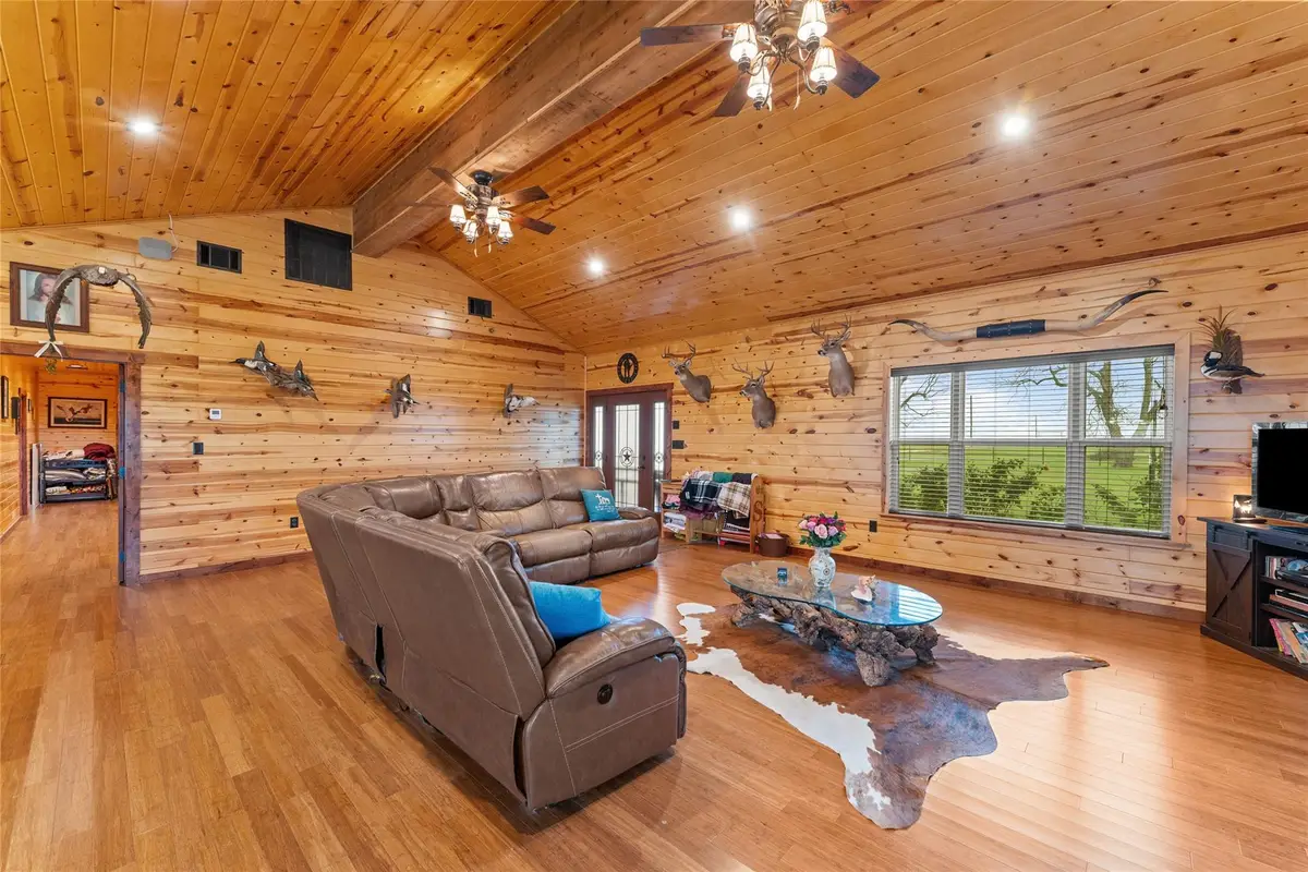 2951 County Road 360, Bartlett, TX 76511 - Image #1