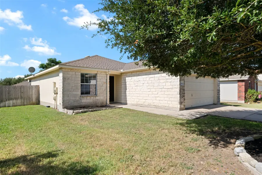 311 Phillips St, Hutto, TX 78634 - #2