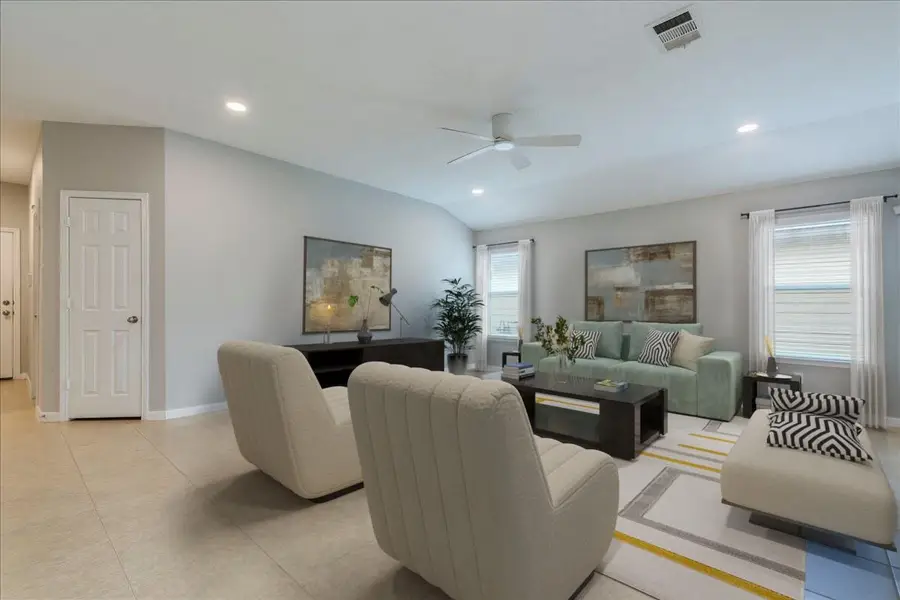 141 Linden Ln, San Marcos, TX 78666 - #2