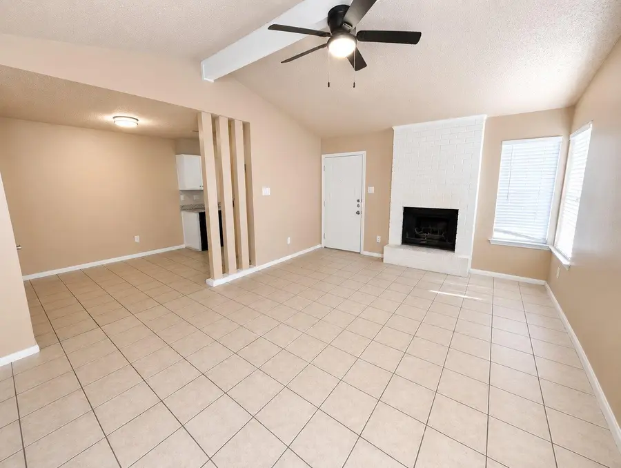 4009 Stonebridge Dr #A, Round Rock, TX 78681 - #3
