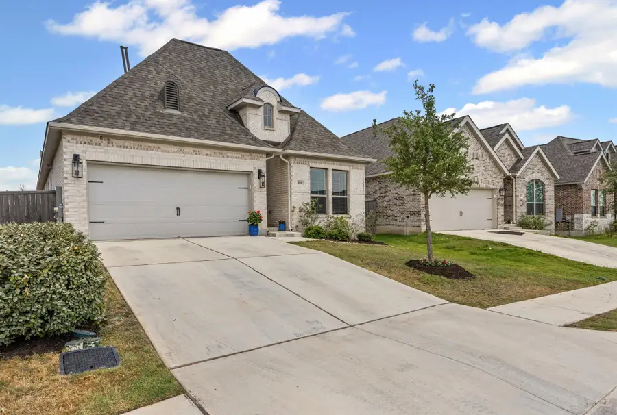 108 Chinaberry Bnd, Bastrop, TX 78602 - Image #3