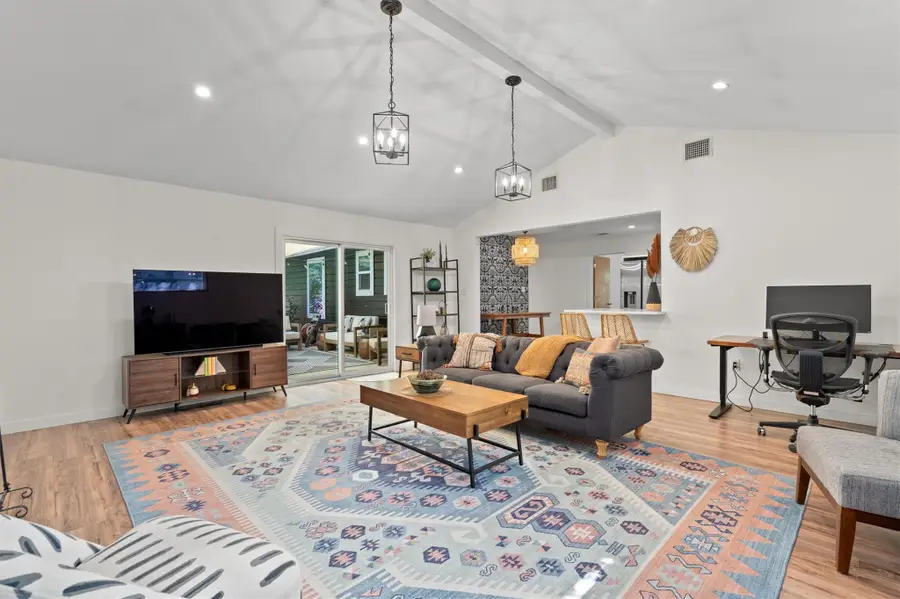 5610 Northdale Dr, Austin, TX 78723 - Image #3