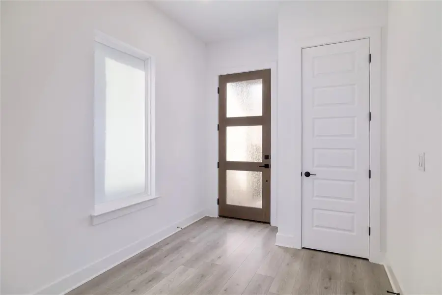 2356 Sawdust Dr, Georgetown, TX 78633 - Image #2