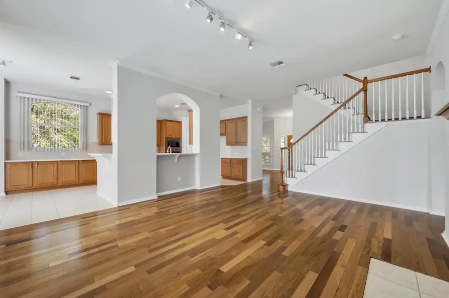 3213 Summer Canyon Dr, Austin, TX 78732 - Image #3