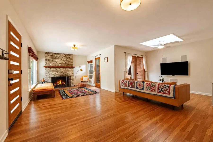 2209 La Casa Dr, Austin, TX 78704 - #3