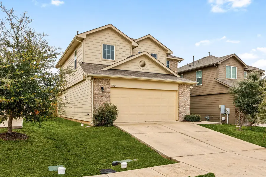 13925 Heywood Dr, Pflugerville, TX 78660 - #2