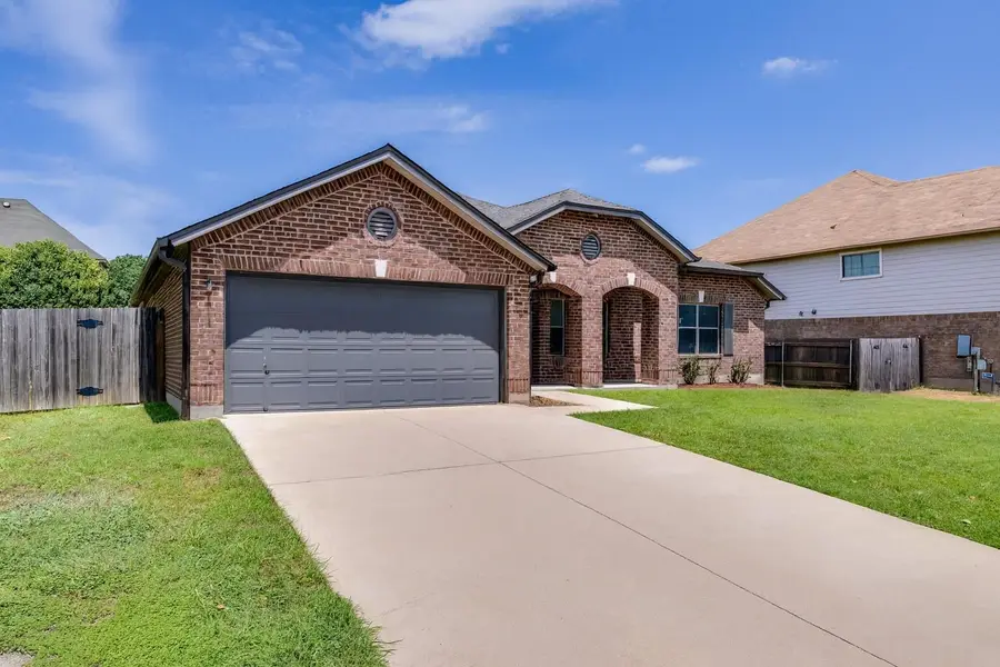 19700 San Chisolm Dr, Round Rock, TX 78664 - Image #2