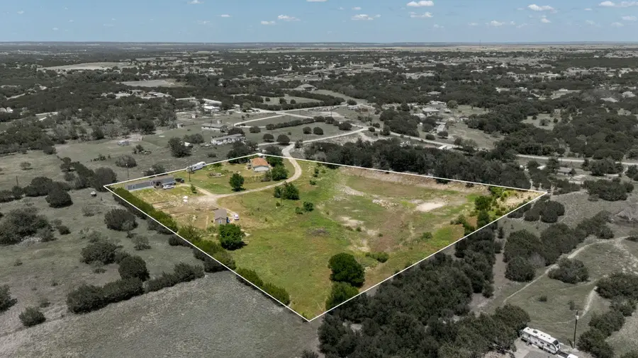 1039 Twin Mountain Rd, Copperas Cove, TX 76522 - Image #2