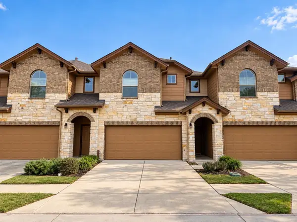 1001 Zodiac Ln #11, Round Rock, TX 78665