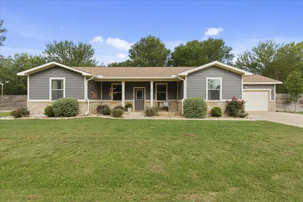 152 Keawakapu Dr, Bastrop, TX 78602
