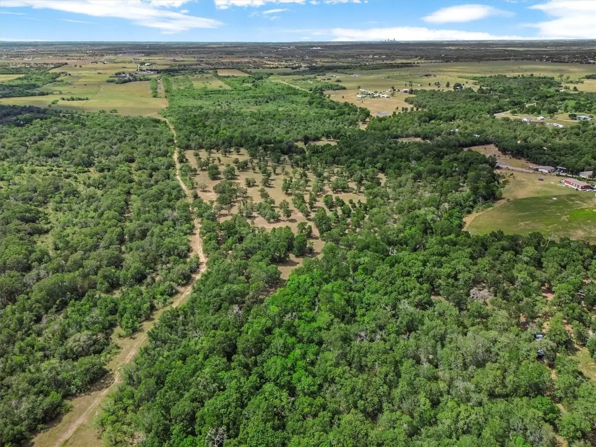 480 Grandpa Rd, Lockhart, TX 78644 - #1