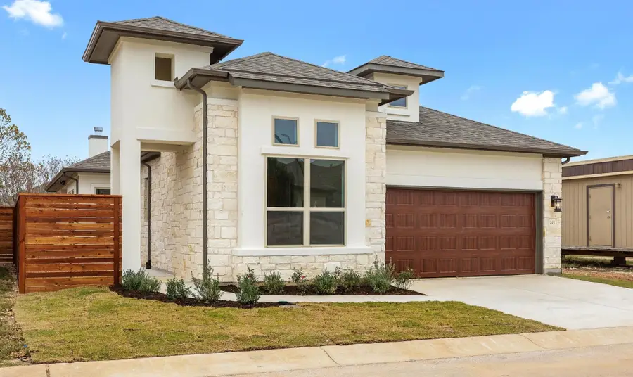 201 Skyflower Dr, Georgetown, TX 78628 - Image #2
