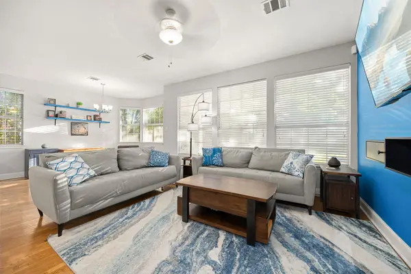 1515 Natural Bridge Ln, Pflugerville, TX 78660