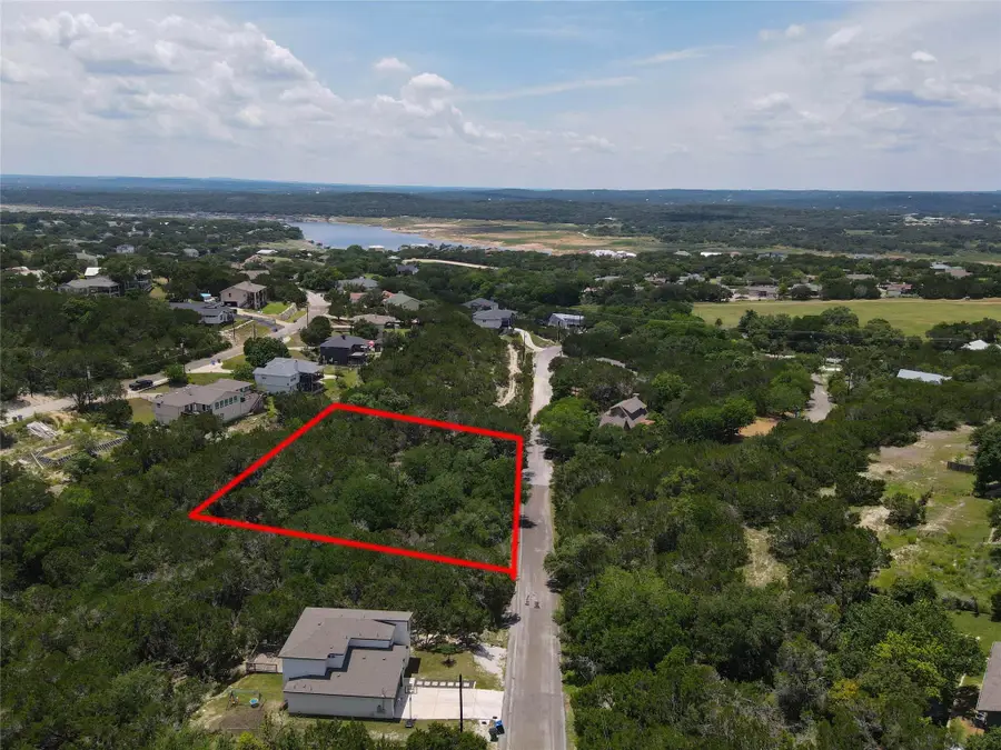 20709 Broken Arrow St, Lago Vista, TX 78645 - Image #2