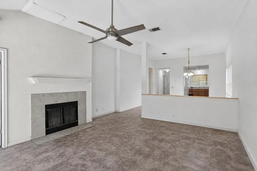 5300 Edenbourgh Ln, Austin, TX 78754 - #2
