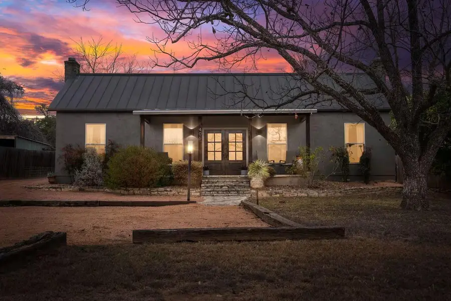 406 Cross Mountain Dr, Fredericksburg, TX 78624 - #2