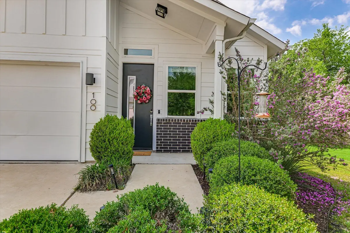 100 Virtus Bnd, Austin, TX 78748 - #1