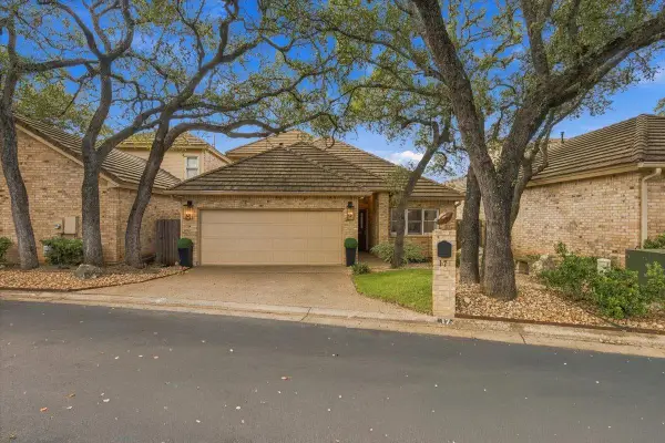 2203 Onion Creek Pkwy #17, Austin, TX 78747