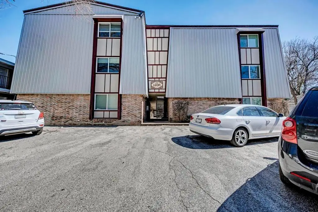 2207 Leon St #104, Austin, TX 78705 - #1