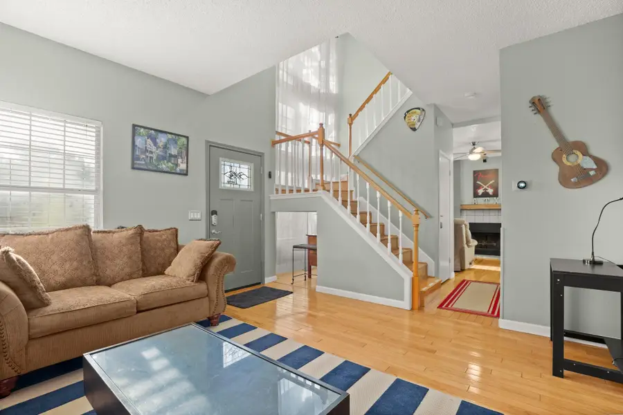 3017 Sunridge Dr, Austin, TX 78741 - Image #3