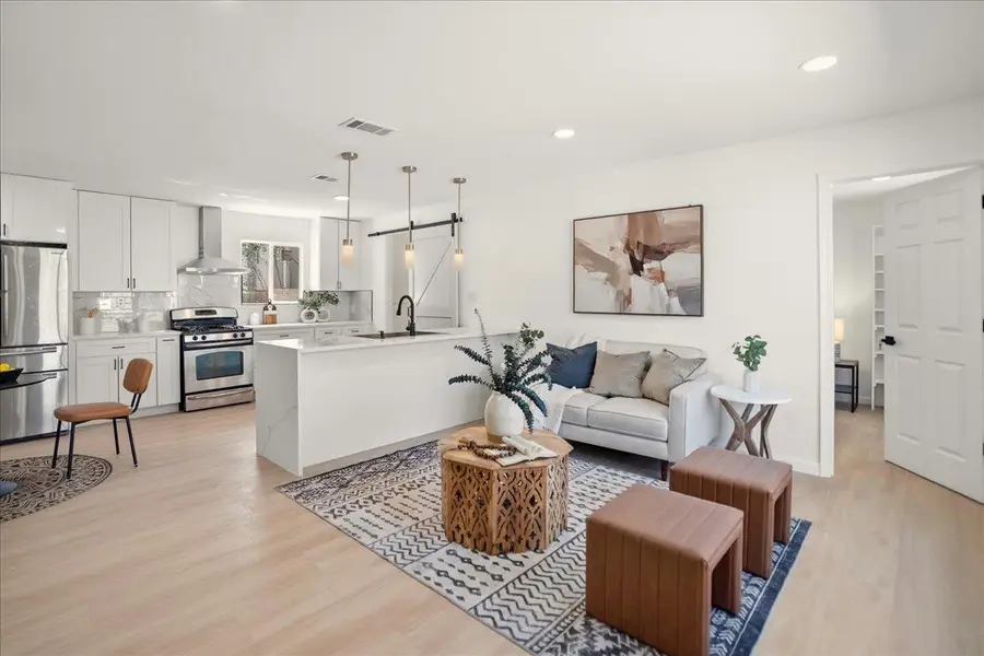 6107 Idlewood Cv, Austin, TX 78745 - #2