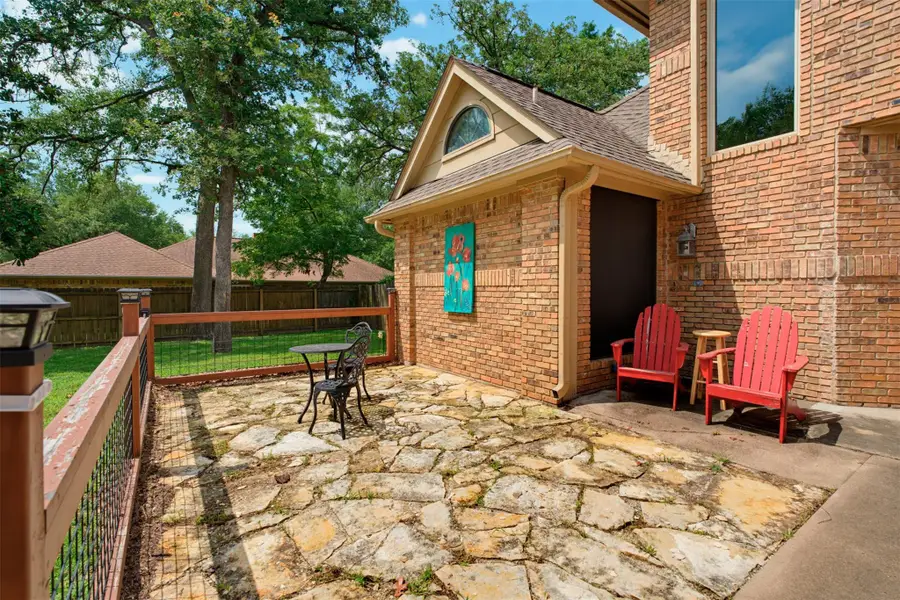 711 Brazos Ave, Rockdale, TX 76567 - #3